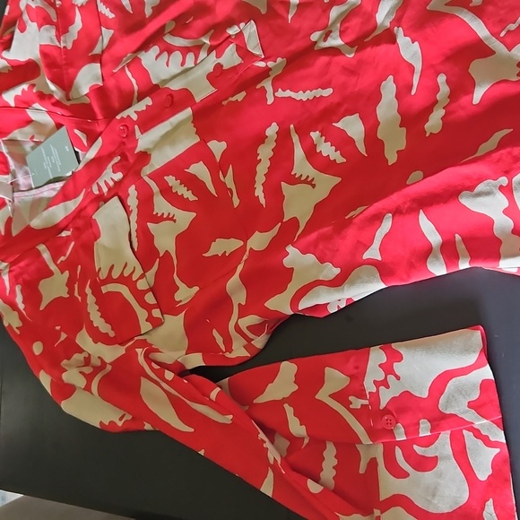 Red and Cream Patterned Dress - Picture 2 of 4